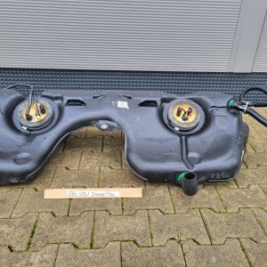 Tank BMW E90 E91 E92 E93 Diesel Kraftstoff Tank 7283802 mit Pumpe