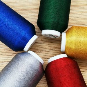 2500m Madeira Metallic Stickgarn CR 40 – verschiedene Farben