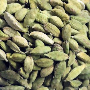 Kardamom mit Schale ganz