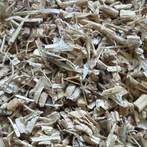 Queckenwurzel geschnitten