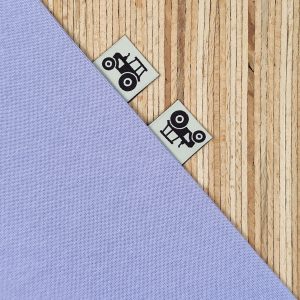 Zwei Weblabel zum Einnähen – Tigerlilly EP – Traktor